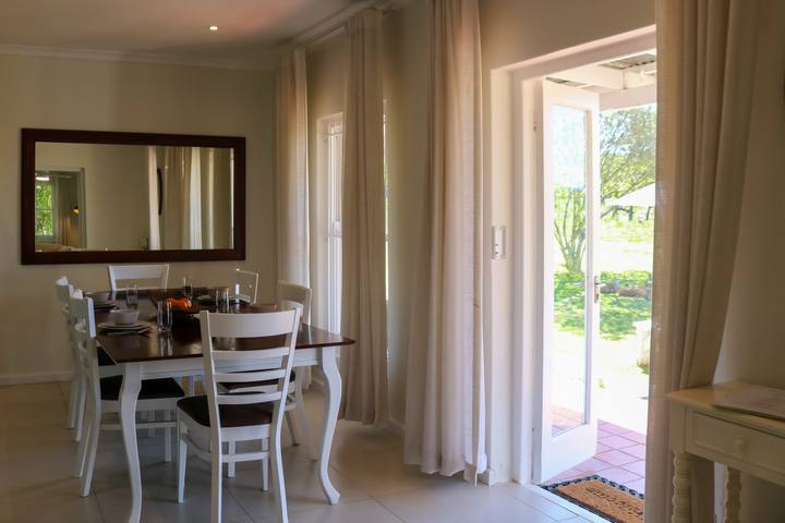 Dining room opening onto the patio